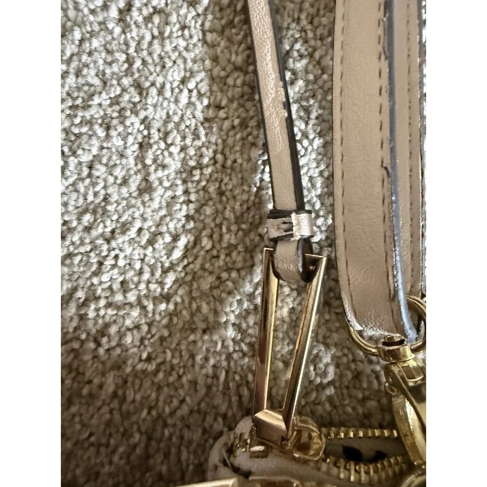 Jessica Simpson  Crossbody Bag  Ivory Gold Purse Detachable Strap Feather Summer